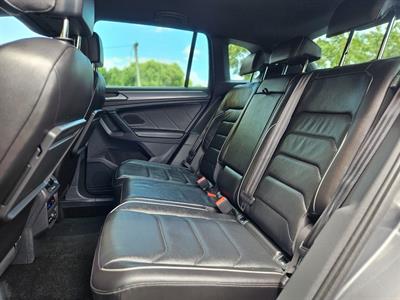 2020 Volkswagen Tiguan - Thumbnail