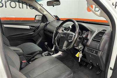 2019 Isuzu D-Max - Thumbnail