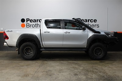 2021 Toyota Hilux - Thumbnail