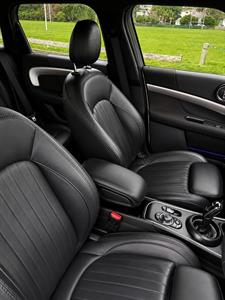 2022 Mini Countryman - Thumbnail