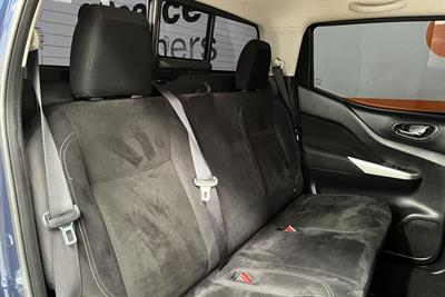 2019 Nissan Navara - Thumbnail