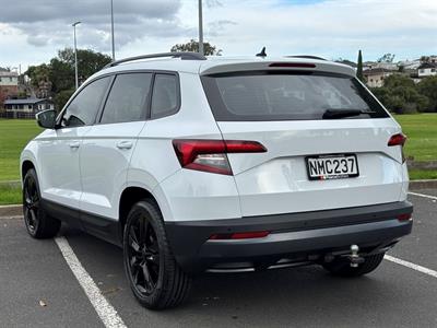 2021 Skoda Karoq - Thumbnail