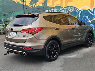 2014 Hyundai SANTA FE - Thumbnail