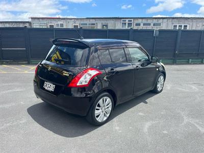 2014 Suzuki Swift - Thumbnail