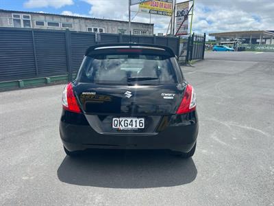 2014 Suzuki Swift - Thumbnail