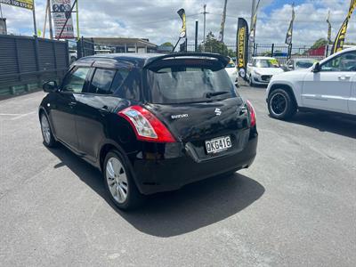 2014 Suzuki Swift - Thumbnail