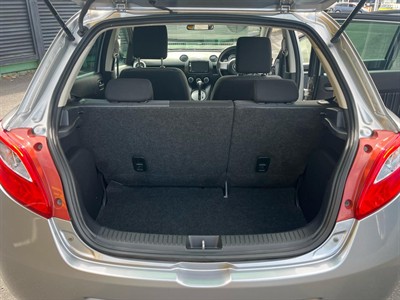 2010 Mazda Demio - Thumbnail