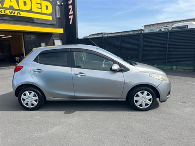 2010 Mazda Demio - Thumbnail