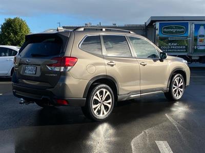 2020 Subaru Forester - Thumbnail