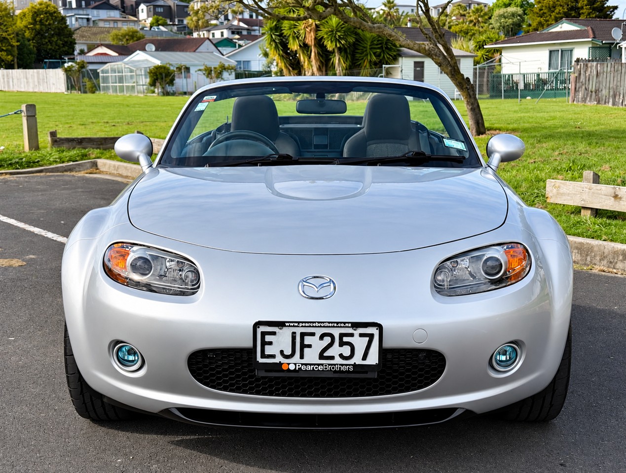 2005 Mazda MX-5
