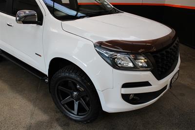 2020 Holden Colorado - Thumbnail