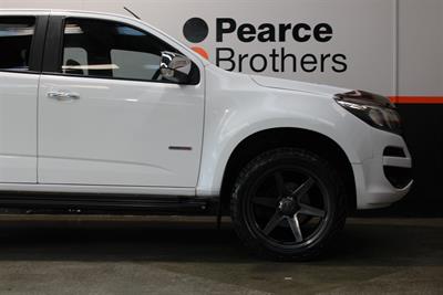 2020 Holden Colorado - Thumbnail