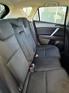 2013 Mazda Axela - Thumbnail