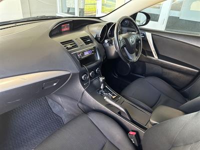 2013 Mazda Axela - Thumbnail