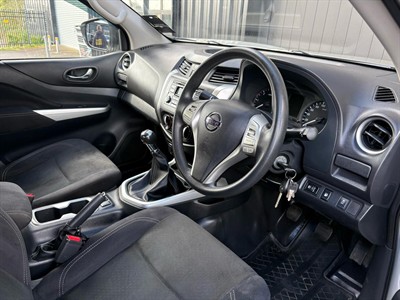 2019 Nissan Navara - Thumbnail