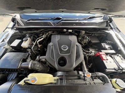 2019 Nissan Navara - Thumbnail