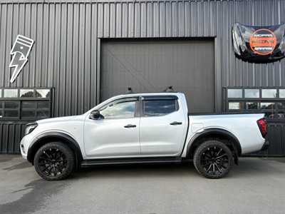 2019 Nissan Navara - Thumbnail