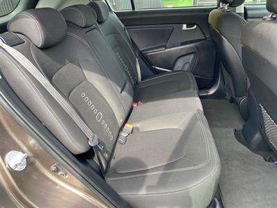 2014 Kia Sportage - Thumbnail