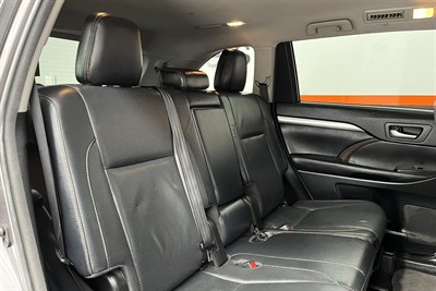 2018 Toyota HIGHLANDER - Thumbnail