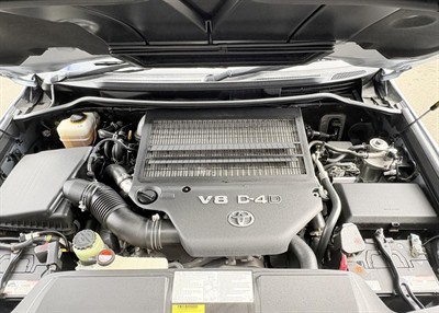 2014 Toyota LandCruiser - Thumbnail