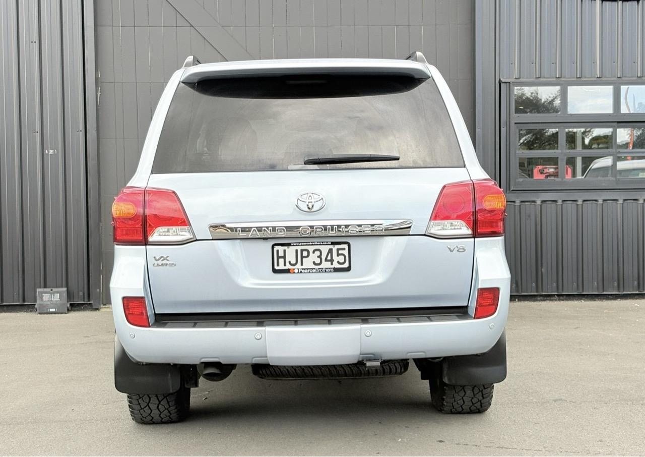 2014 Toyota LandCruiser