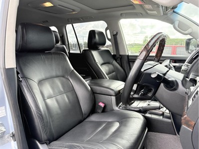 2014 Toyota LandCruiser - Thumbnail