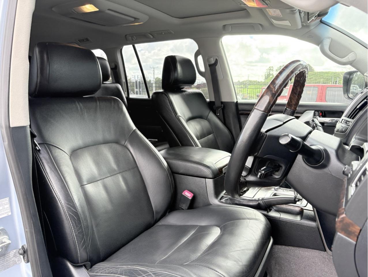 2014 Toyota LandCruiser