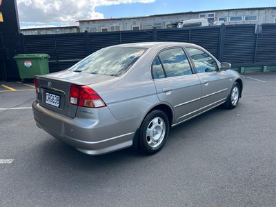 2005 Honda Civic - Thumbnail