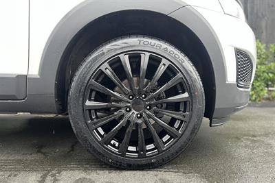2015 Holden Captiva - Thumbnail