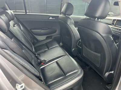 2016 Kia Sportage - Thumbnail