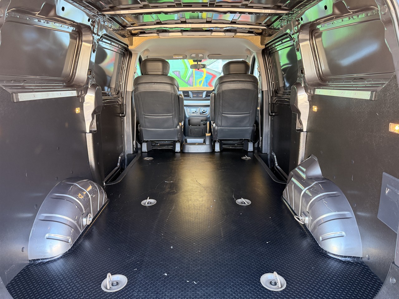 2024 LDV G10