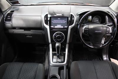 2018 Isuzu D-Max - Thumbnail