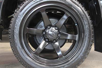 2018 Isuzu D-Max - Thumbnail