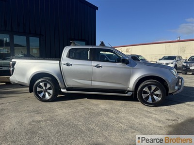 2021 Isuzu D-Max - Thumbnail