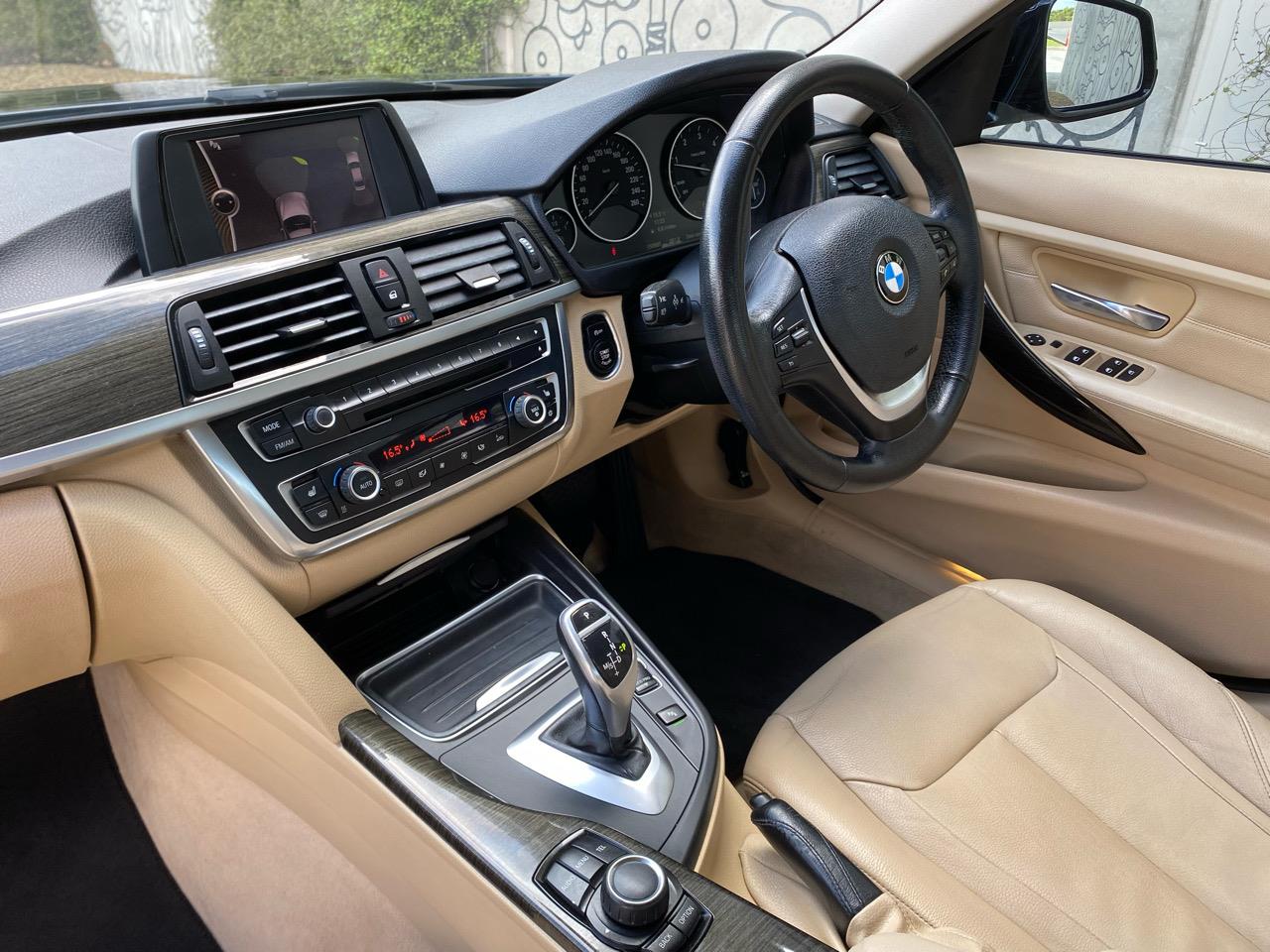 2012 BMW 320d