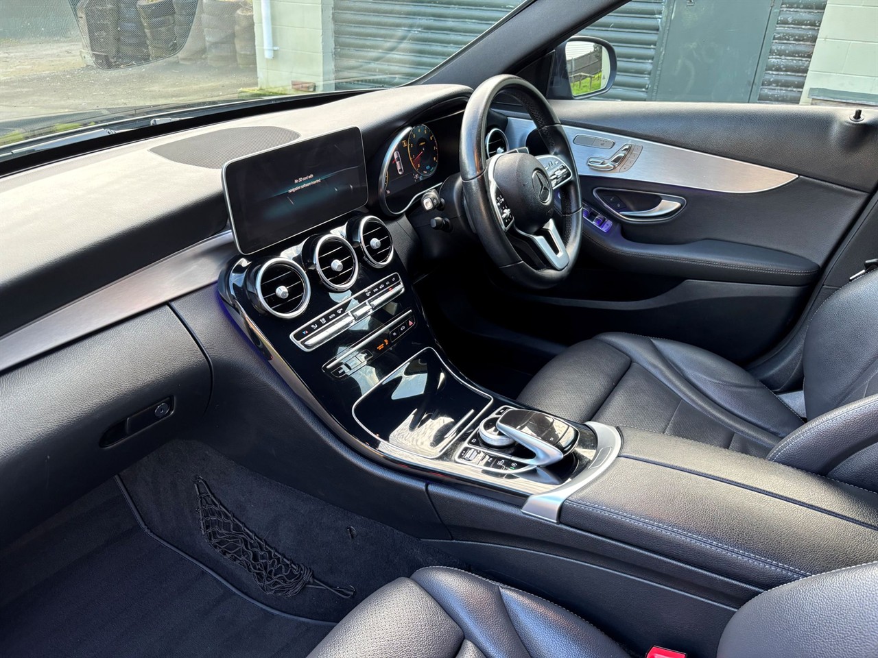2019 Mercedes-Benz C 200