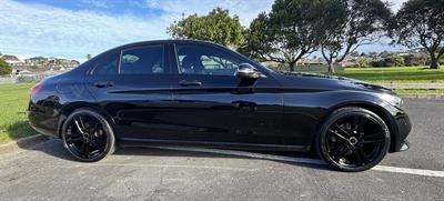 2019 Mercedes-Benz C 200 - Thumbnail