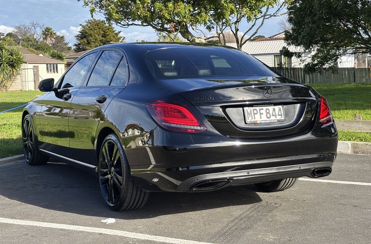2019 Mercedes-Benz C 200