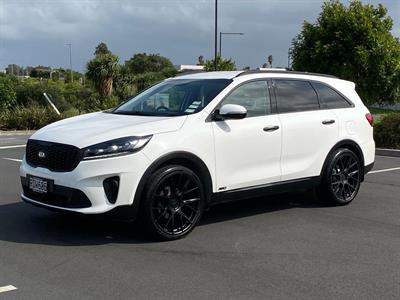 2019 Kia Sorento - Thumbnail