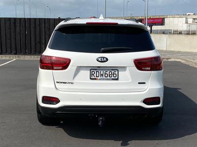2019 Kia Sorento - Thumbnail