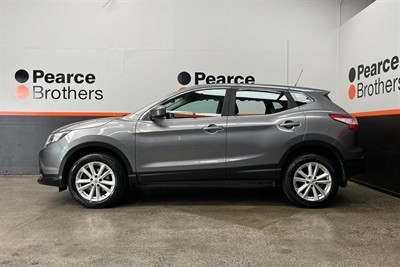 2016 Nissan Qashqai - Thumbnail