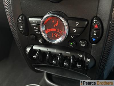 2016 Mini Countryman - Thumbnail