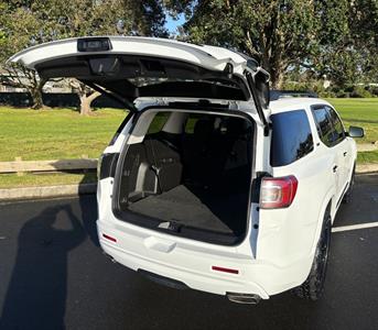 2018 Holden Acadia - Thumbnail