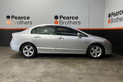 2005 Honda Civic - Thumbnail