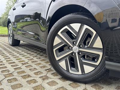 2021 Hyundai Kona - Thumbnail