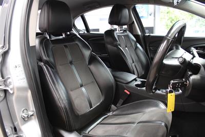 2015 Holden Commodore - Thumbnail