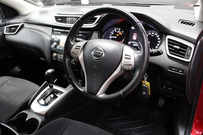 2017 Nissan Qashqai - Thumbnail