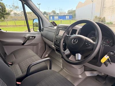 2016 Mercedes-Benz Sprinter - Thumbnail