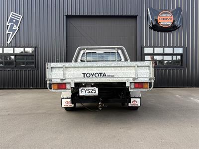 2011 Toyota Hilux - Thumbnail