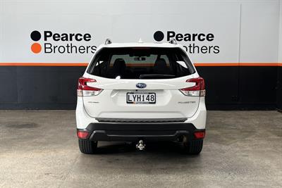 2019 Subaru FORESTER - Thumbnail